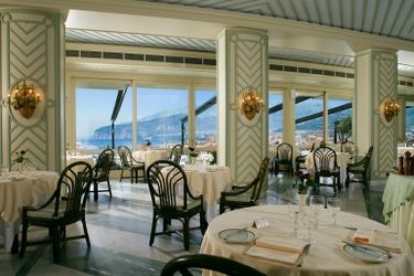 Grand Hotel Capodimonte:  SORRENTO COAST