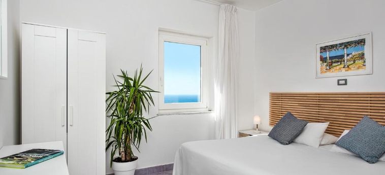 Gocce Di Capri - Hotel & Serviced Residence:  SORRENTO COAST