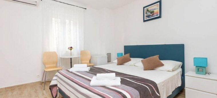 Peruzovic Rooms & Apartments:  SPALATO - DALMAZIA