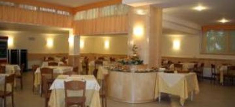 Grazia Hotel:  SPERLONGA - LATINA