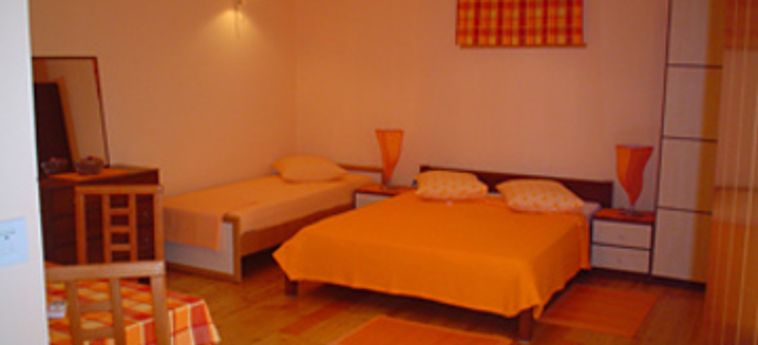 Hotel Apartman Villa Kameni Cvit:  SPLIT - DALMATIEN