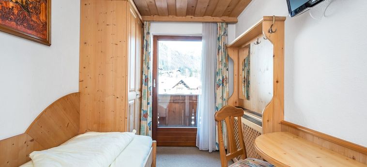 Hotel Talhof Nigg By Skinetworks St Anton Am Arlberg: Foto 
