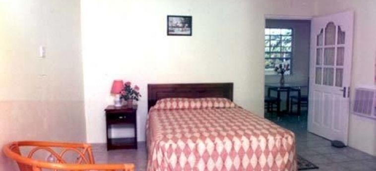 Wave Crest Holiday Apartments St Georges : Photo 