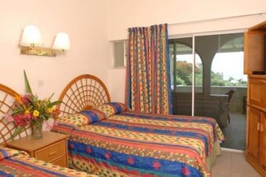 Wave Crest Holiday Apartments St Georges: Photo 