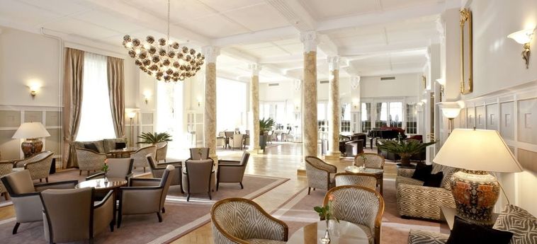 Hotel Cresta Palace:  ST MORITZ