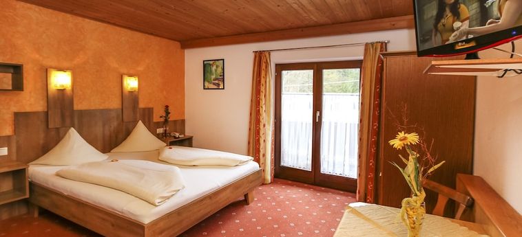 Hotel Tirolerhof St Ulrich Am Pillersee : Photo 