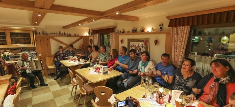 Hotel Tirolerhof St Ulrich Am Pillersee: Photo 