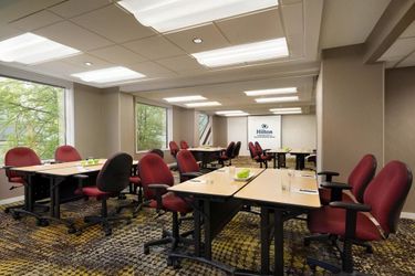 Hilton Stamford Hotel & Executive Meeting Center:  STAMFORD (CT)