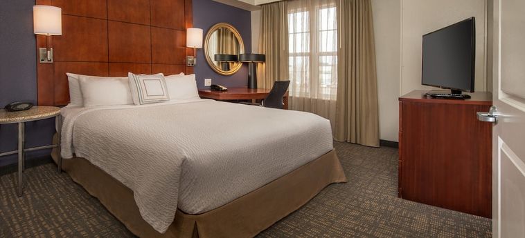 RESIDENCE INN BY MARRIOTT DULLES AIRPORT AT DULLES 28 CENTRE 3 Stelle