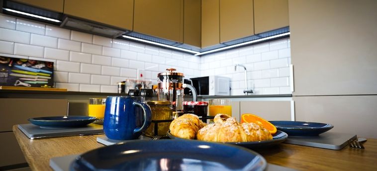 Luxury Stevenage Town Centre Apartment Stevenage : Photo 