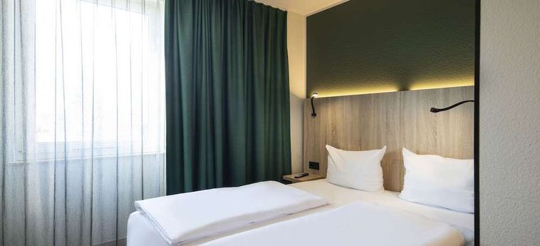 Achat Hotel Stuttgart Zuffenhausen Stoccarda: Foto 