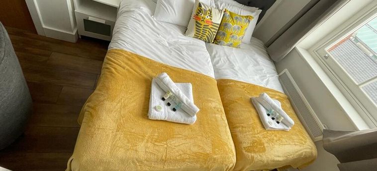 Hotel Webberley Stylish Studio 9A Twin Bed Stoke-On-Trent: Photo 