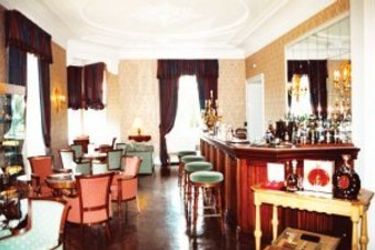 Hotel Chateau De L'ile:  STRASBOURG
