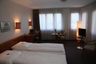 City Hotel Sindelfingen (Ex Hotel Carle):  STUTTGART