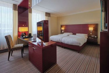 Hotel Steigenberger Graf Zeppelin Stuttgart: Photo 