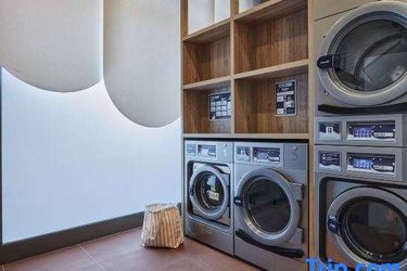 Hotel Adagio Stuttgart Neckarpark Stuttgart: Photo 