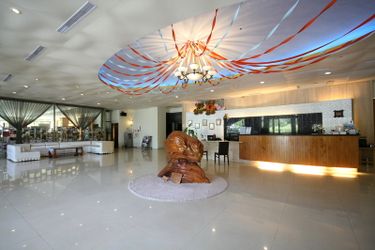 Hotel Crystal Resort:  SUN MOON LAKE