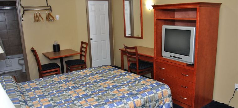 Hotel Linda Vista Motel:  SURREY