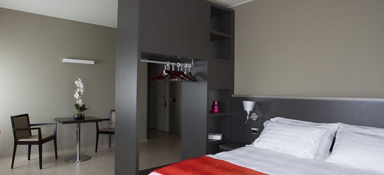 Hotel Zara Rooms & Suites:  SUZZARA - MANTOVA