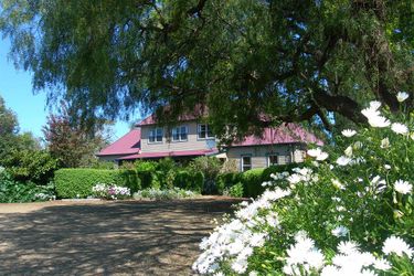 Redcliffe House:  SWANSEA - TASMANIA