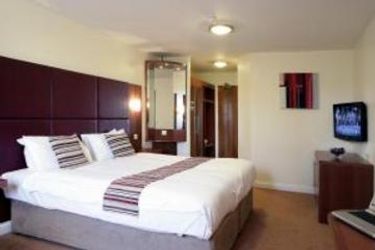 Mercure Swindon South Marston Hotel And Spa:  SWINDON
