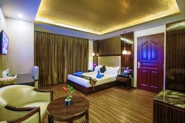 Hotel Noorjahan Grand:  SYLHET