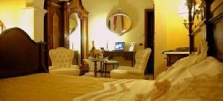Charme Hotel Villa Principe Fitalia:  SYRACUSE