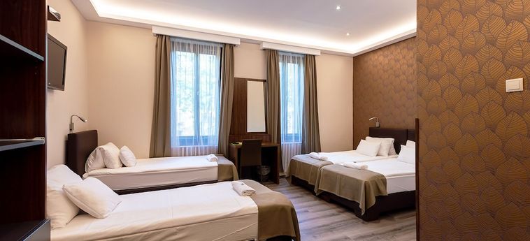Hotel Vén Diófa De Lux Panzió Szeged: Foto 