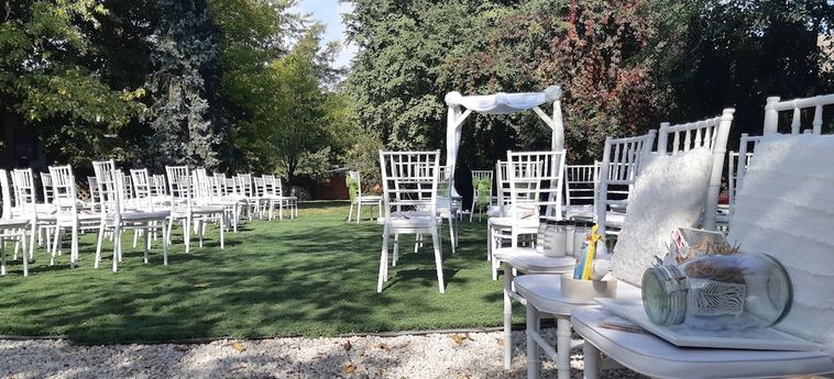 Hotel Vén Diófa De Lux Panzió Szeged: Foto 