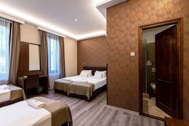 Hotel Vén Diófa De Lux Panzió Szeged: Photo 