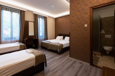 Hotel Vén Diófa De Lux Panzió Szeged: Photo 