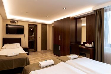 Hotel Vén Diófa De Lux Panzió Szeged: Photo 