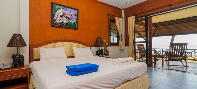Hotel Koh Kho Khao Resort:  TAKUA PA