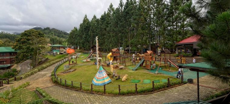 Hotel Dahilayan Forest Park Resort:  TALAKAG
