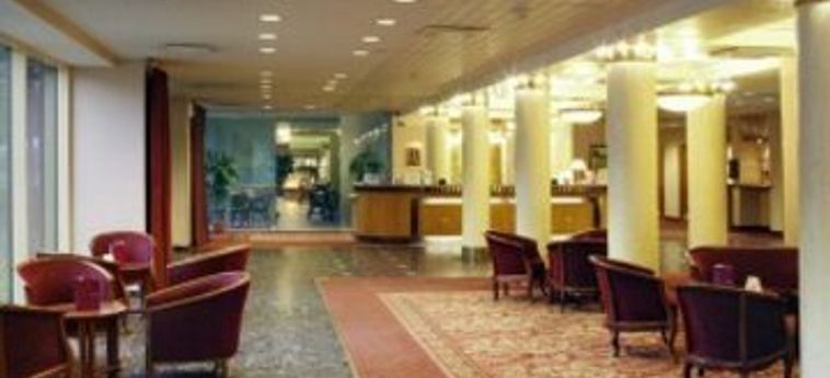 Meriton Grand Hotel Tallin:  TALLINN