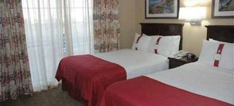 Hotel Red Roof Plus+ & Suites Tampa:  TAMPA (FL)