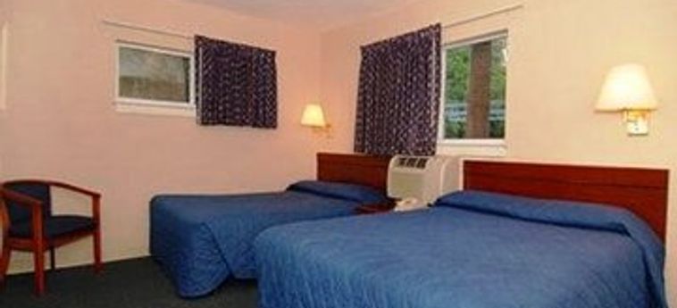 Hotel Suburban Extended Stay Airport:  TAMPA (FL)