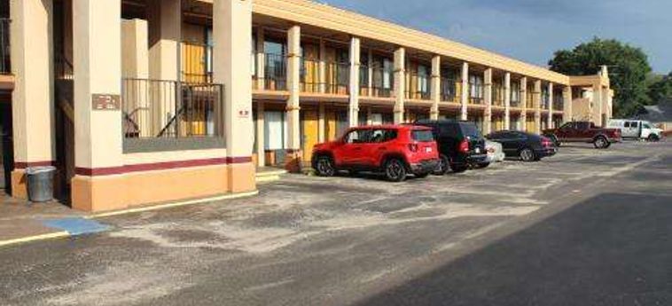 Hotel Travelodge Near Busch Gardens Tampa (Fl): Foto 