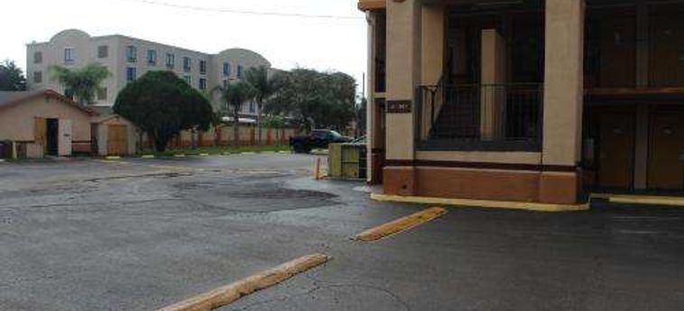 Hotel Travelodge Near Busch Gardens Tampa (Fl): Foto 