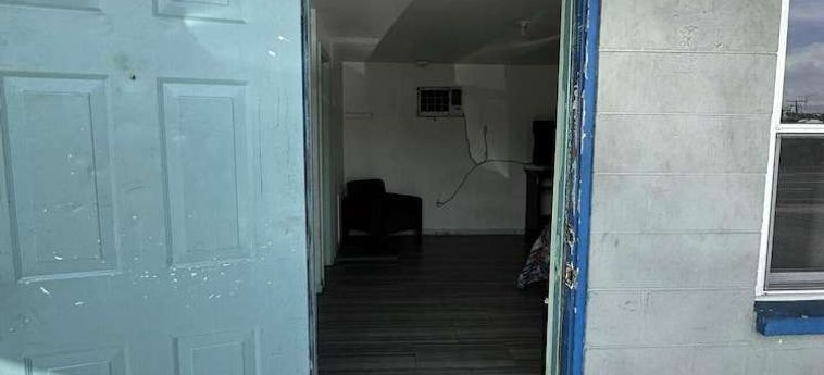 Hotel Base Motel By Oyo South Tampa Tampa (Fl) : Photo 