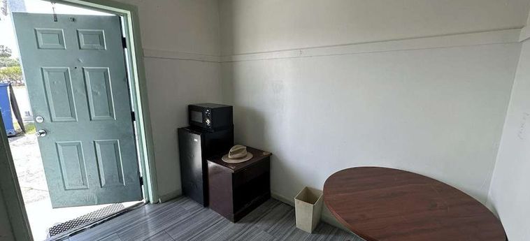 Hotel Base Motel By Oyo South Tampa Tampa (Fl) : Photo 