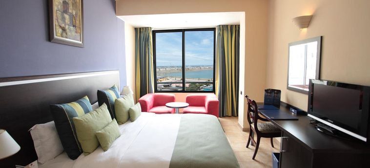 Marina Bay Hotel:  TANGERI