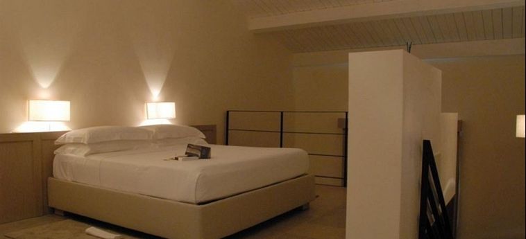 Hotel Histò - San Pietro Sul Mar Piccolo:  TARANTE