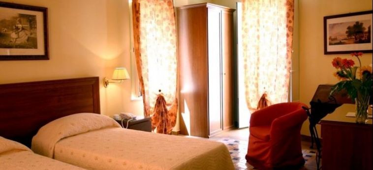 Hotel B&b San Andrea Degli Armeni - Dimora Storica:  TARANTO