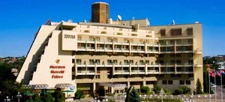 Hotel Sheraton Metechi Palace:  TBILISI