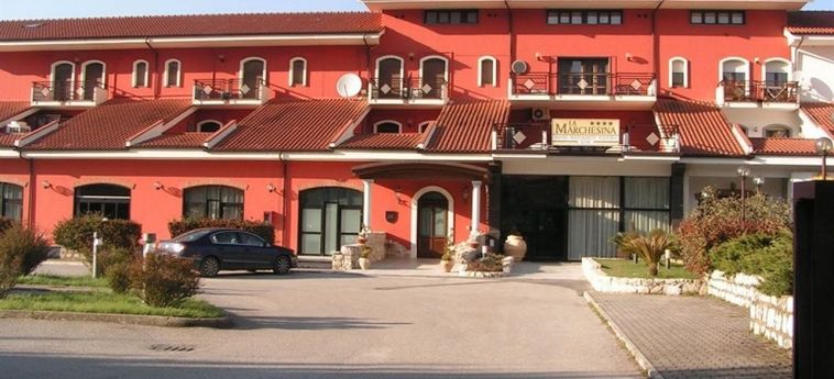 Hotel La Marchesina:  TEGGIANO - SALERNO