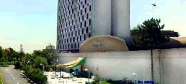 Parsian Esteghlal International Hotel - East Tower:  TEHERAN