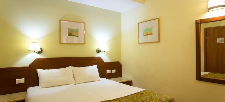 Hotel De La Mer:  TEL AVIV