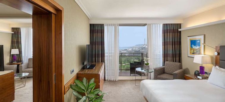 Hotel Hilton Tel Aviv Tel Aviv: Foto 
