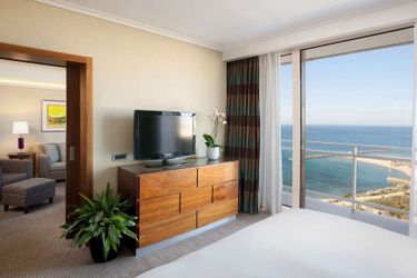 Hotel Hilton Tel Aviv Tel Aviv: Photo 